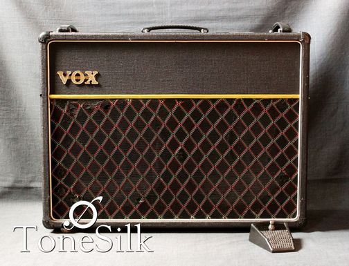 Vox AC30 front