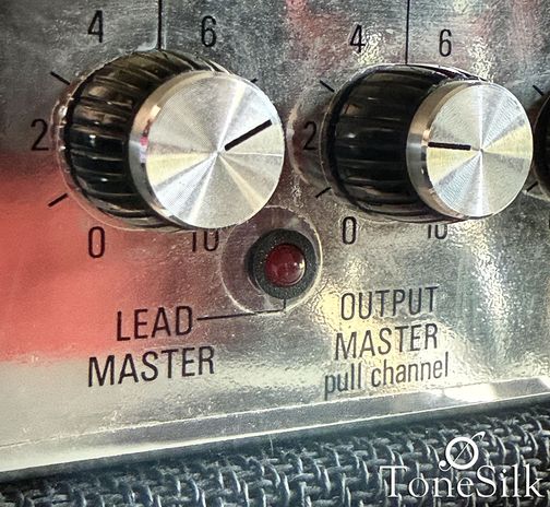 Marshall 2558 controls